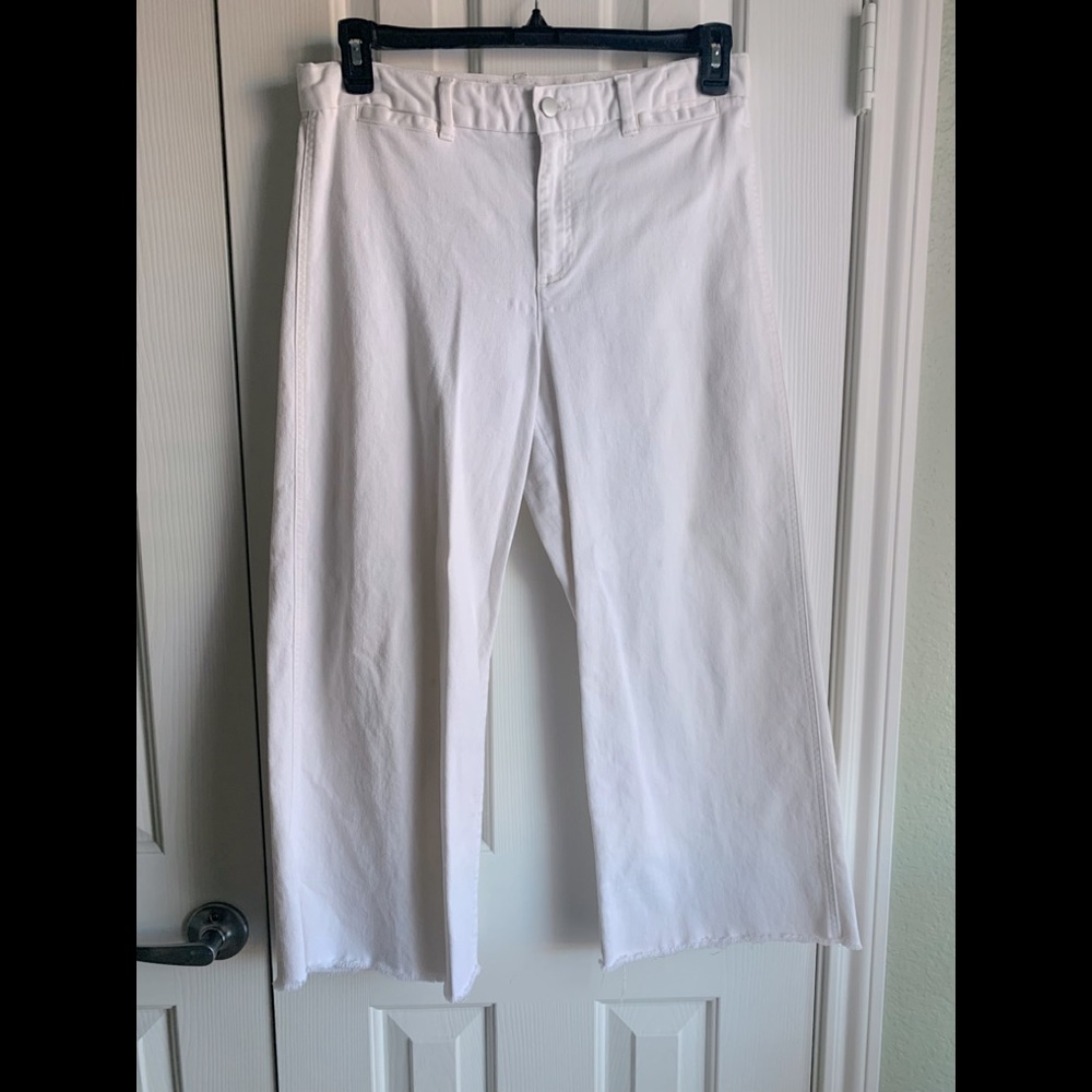 GAP Off White Cropped Wide Leg Jeans size 10